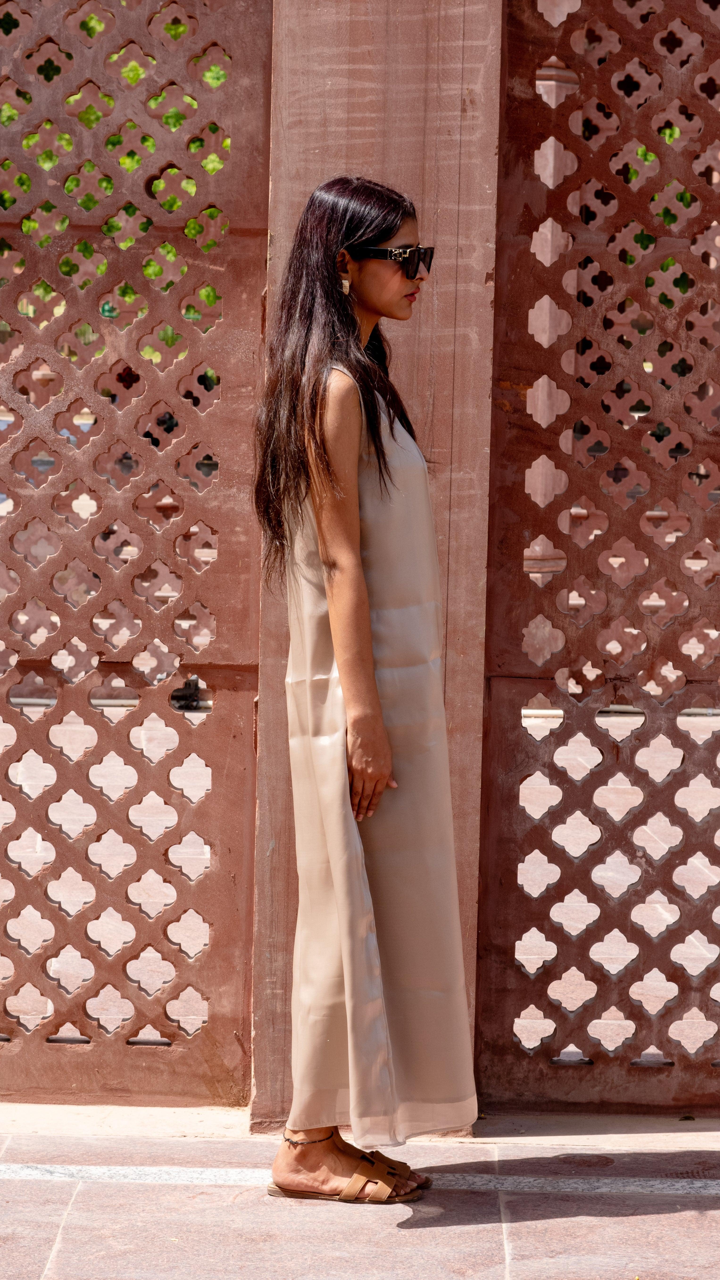 SLIP DRESS BEIGE